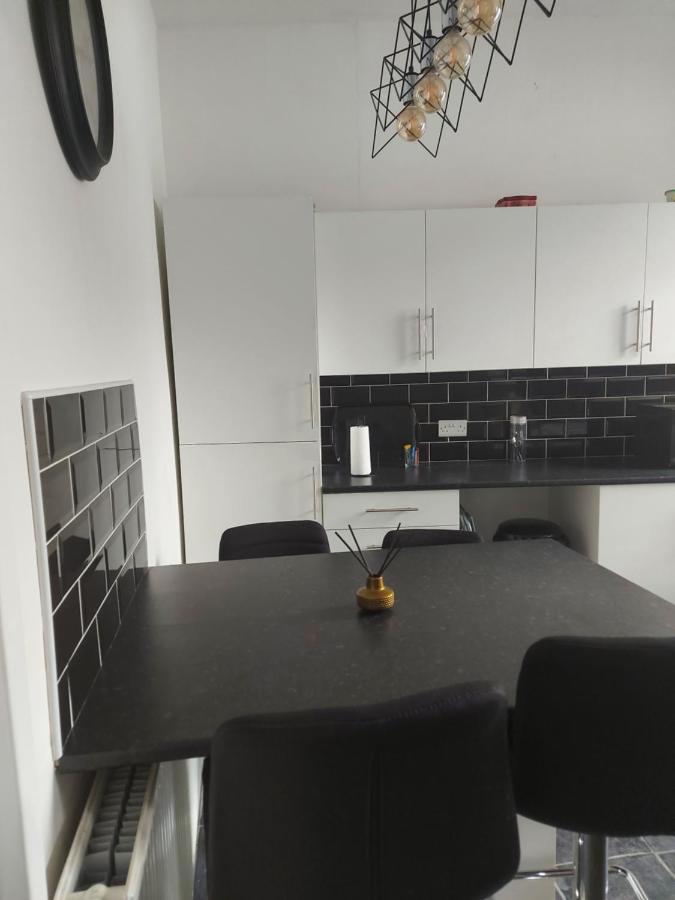 Sandyrise Holiday Lets Apartment Scarborough Exterior photo
